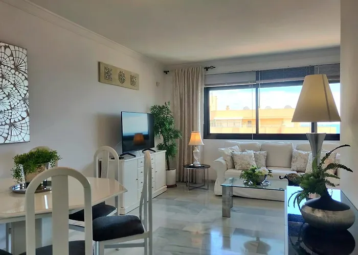 Lujoso Atico Con Vistas Al Mar, Piscina & Parking * フエンヒロラ