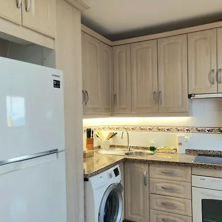 Lujoso Atico Con Vistas Al Mar, Piscina & Parking Апартаменты *