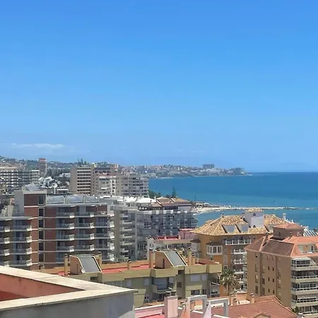 Lujoso Atico Con Vistas Al Mar, Piscina & Parking Appartement